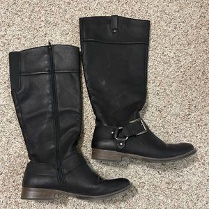 Women’s Ruff Hewn boots. Size: 11. Black.
